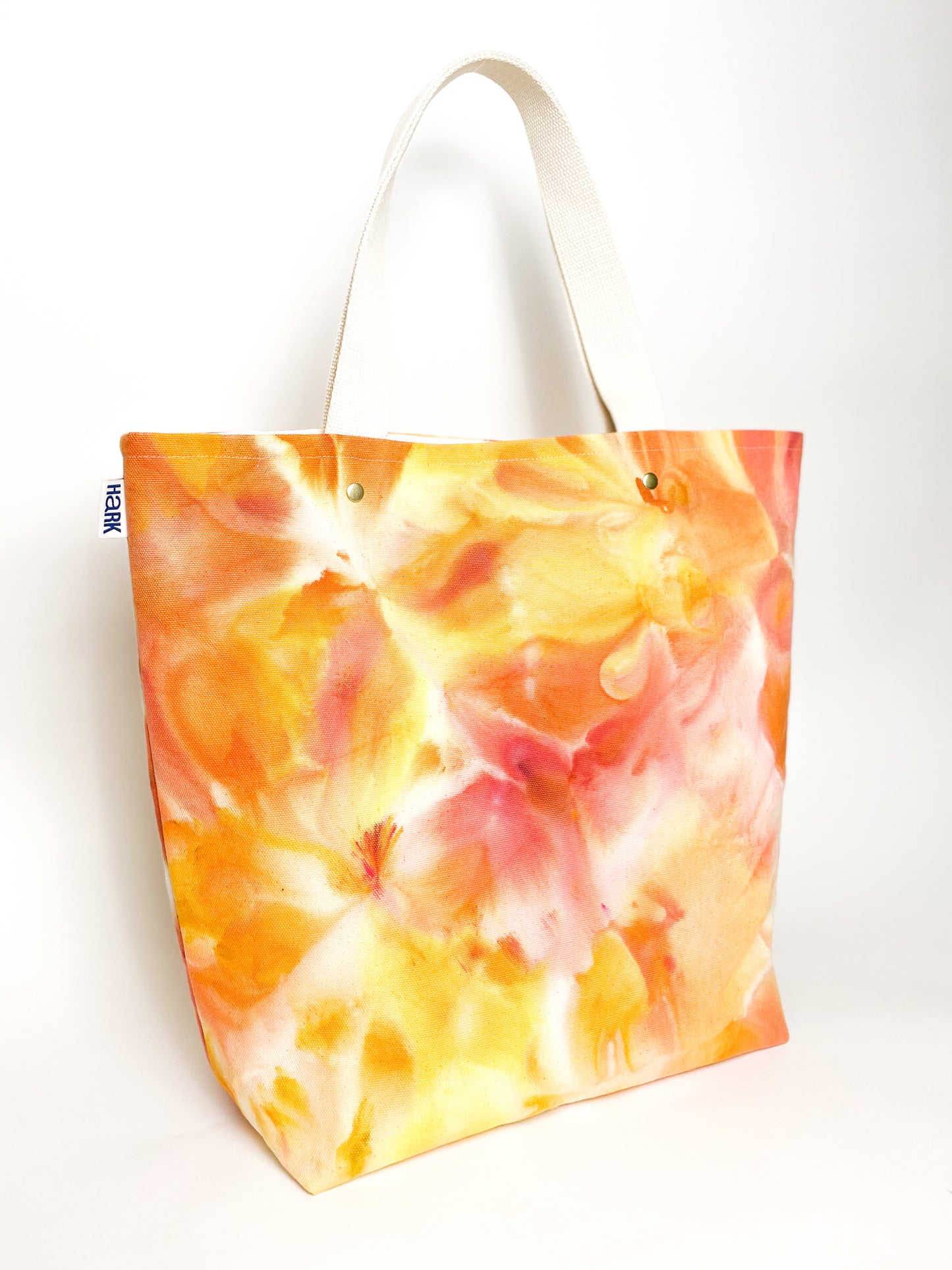 Nora Canvas Tote in Sunset
