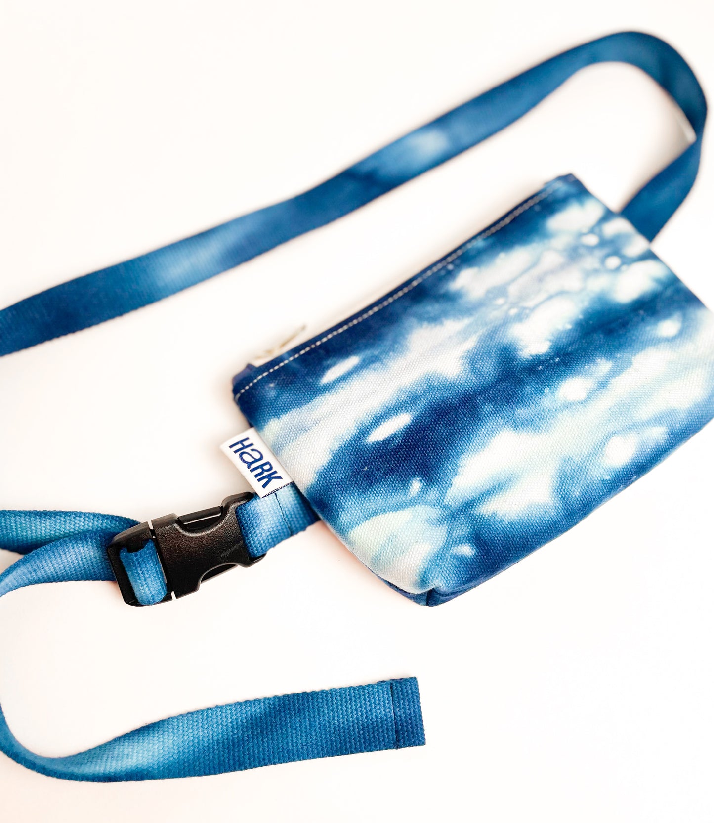 Nomi Canvas Belt Bag in Ocean