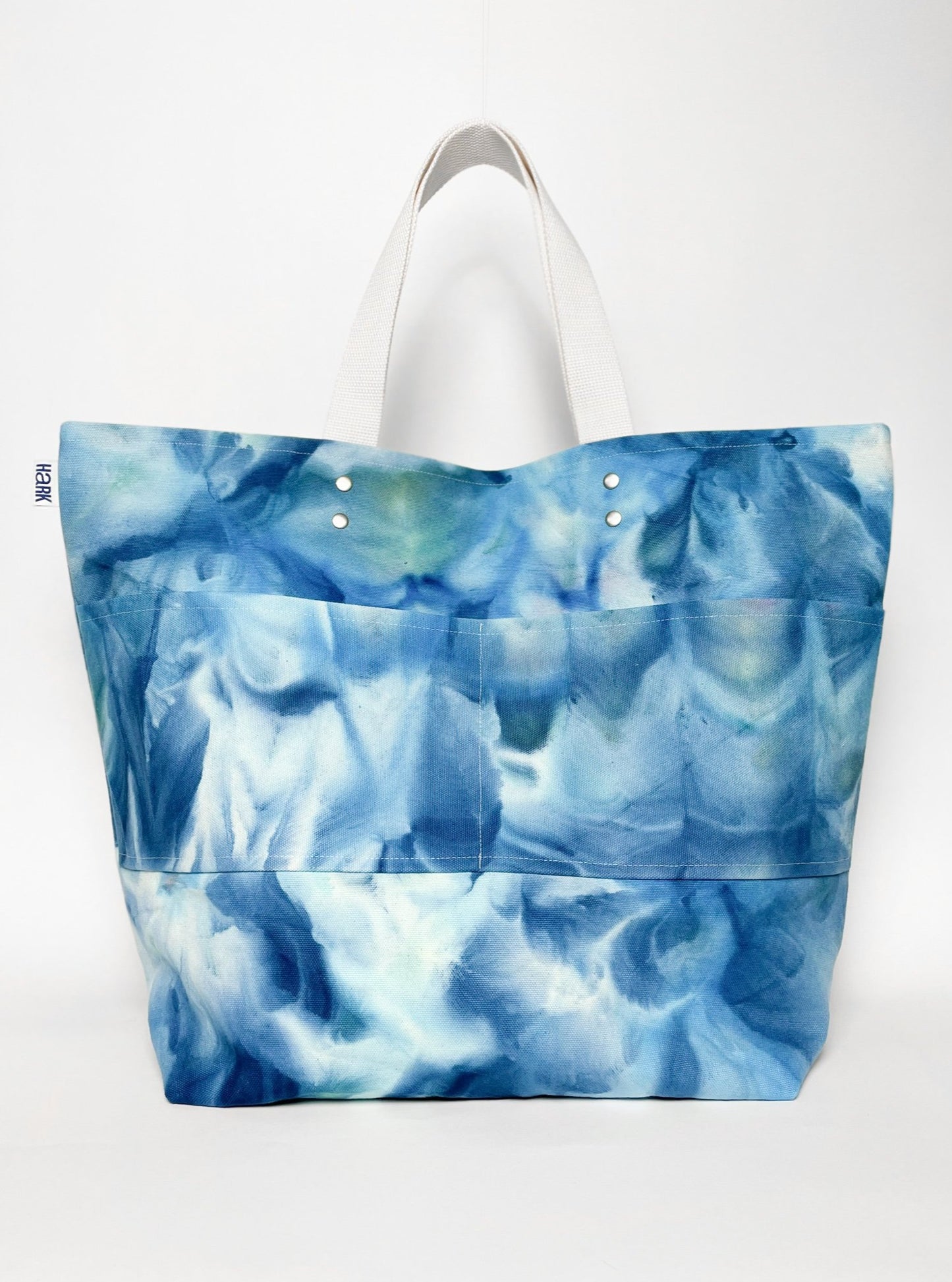 Wini Canvas Carryall in Wave